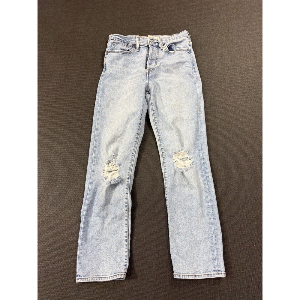 Levi's Women's Distressed Wedgie Straight Jeans 27 Ankle